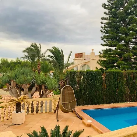 Planta Baja En Una Preciosa Casa De Con Una Entrada Independiente Villa Jávea