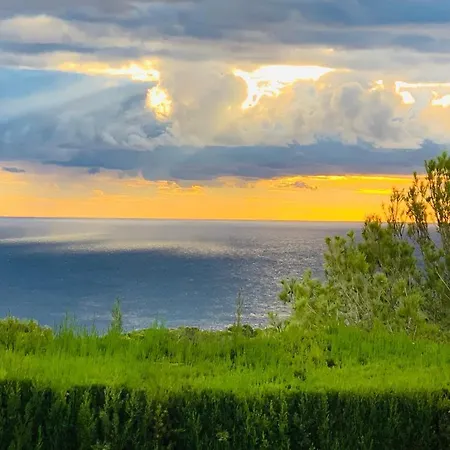 Planta Baja En Una Preciosa Casa De Con Una Entrada Independiente Villa